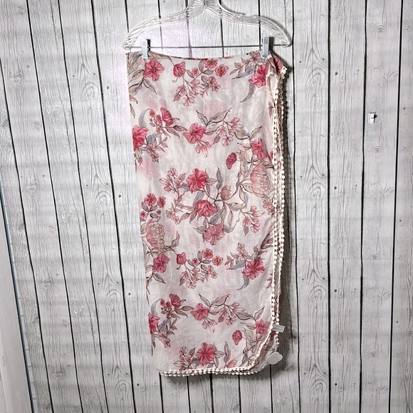 Funky monkey floral scarf with trim - Picture 2 of 9